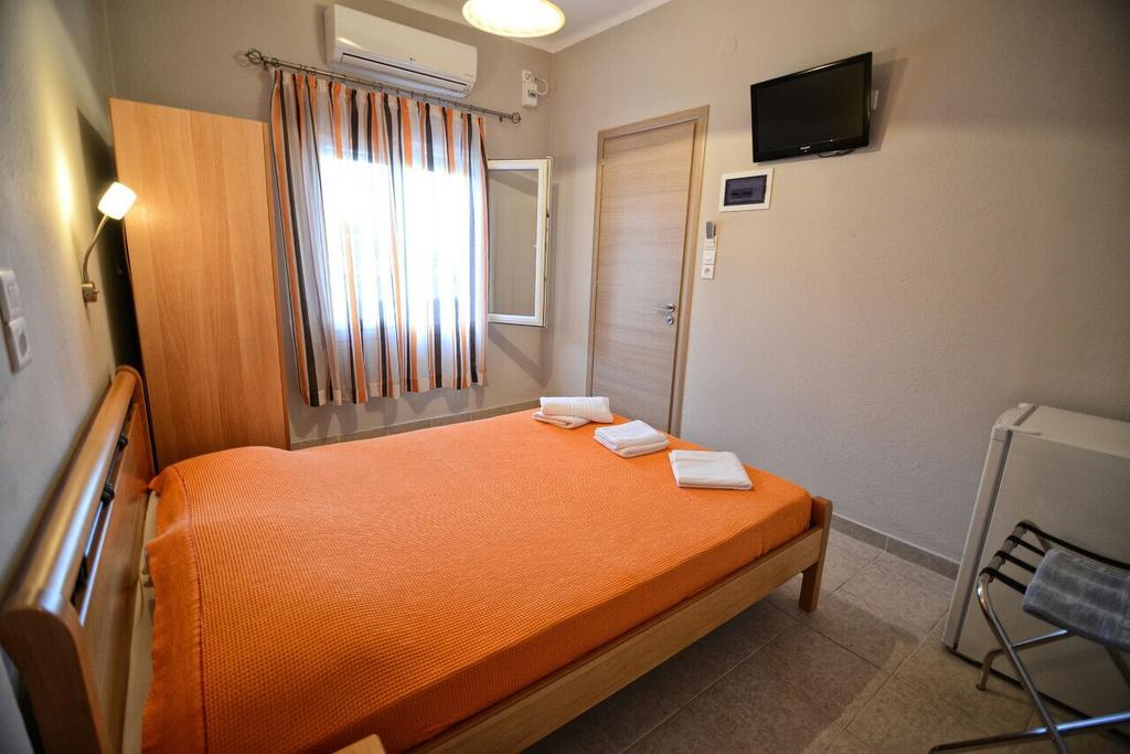 Ágios Kírykos Melissa Rooms מראה חיצוני תמונה